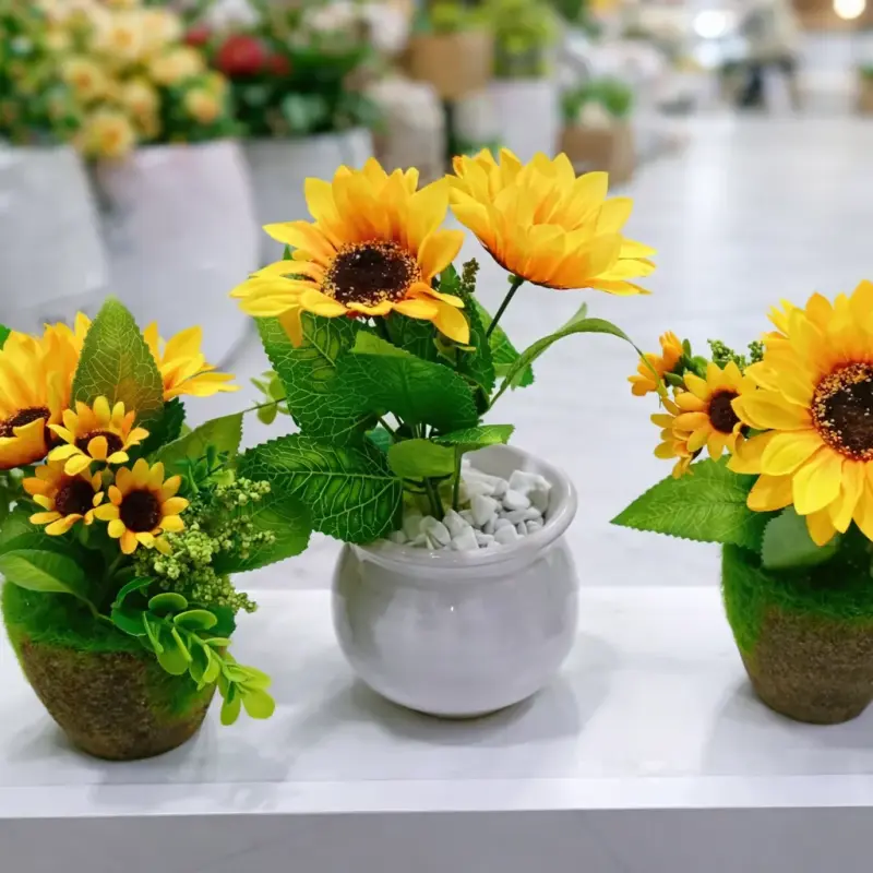Composition décorative artificielle tournesols avec pots design – Style lumineux