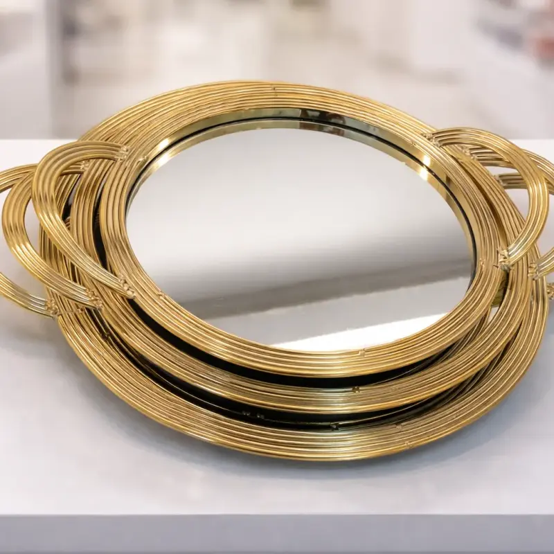 Lot de plateaux décoratifs ronds dorés avec miroir et poignées circulaires