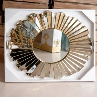 Miroir mural décoratif doré effet soleil avec rayons en verre