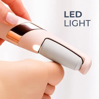 Râpe électrique pour pieds rechargeable avec têtes interchangeables