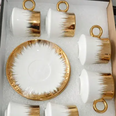 Service à café blanc et doré avec effet pinceau – 6 tasses avec soucoupes