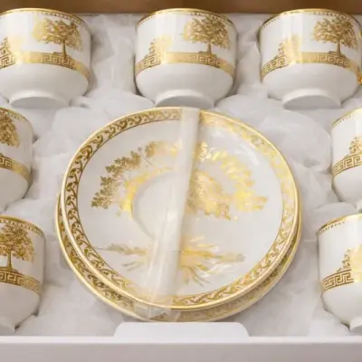 Service à café blanc et doré motif arbre de vie – tasses avec sous-tasses