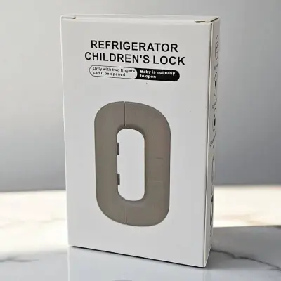 Verrou de sécurité pour réfrigérateur enfant avec système de blocage sécurisé